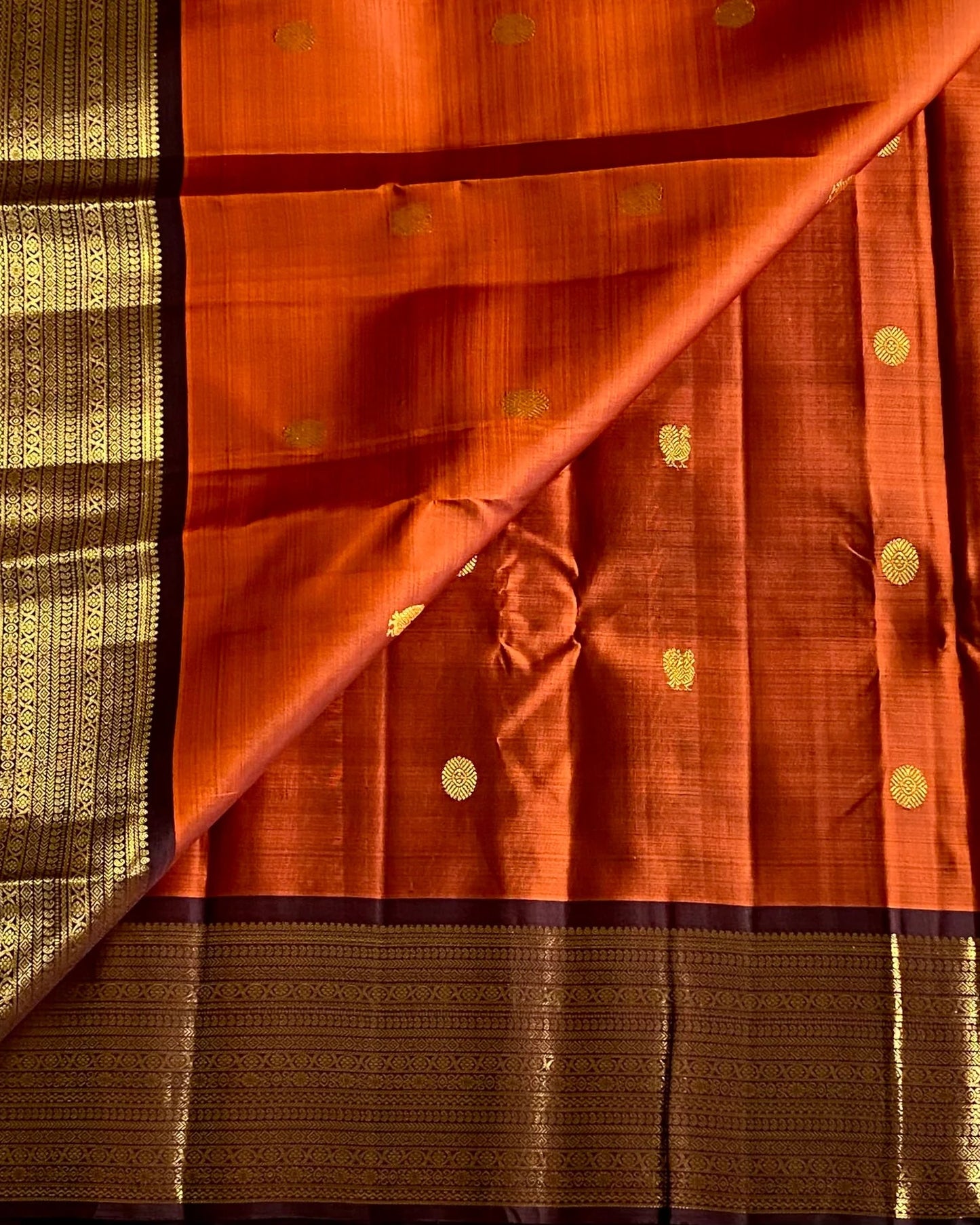 Antique Gold Silk Saree With Aubergine Border And Rust Pallu