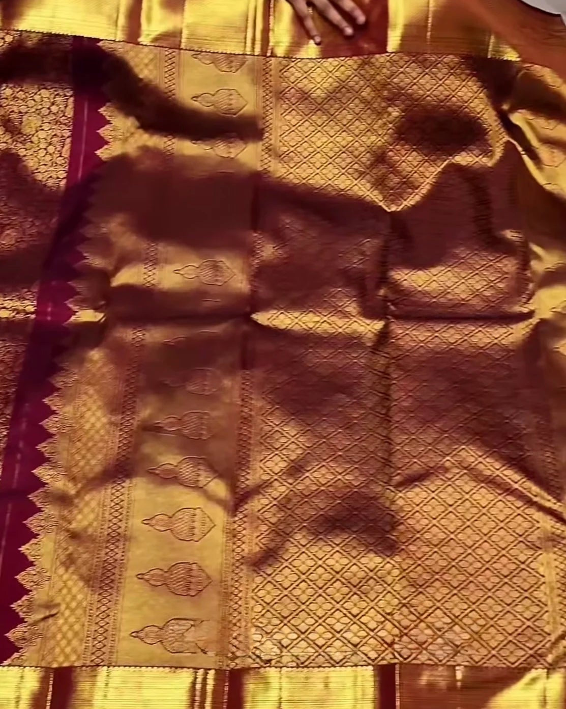 Kanchipuram Maroon Bridal Silk Saree