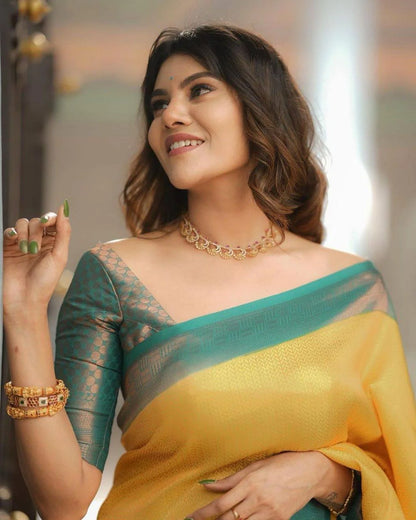 VASUNDHARA SILK SAREE