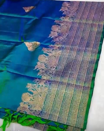✨ Royal Blue Banarasi Border Soft Silk Saree